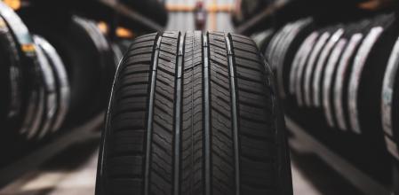 En España, el mercado ofrece más de 300 marcas de neumáticos, algunas de ellas de compañías chinas&nbsp;