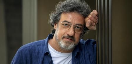 Gerard Jofra, esta semana en Barcelona, días antes de estrenar su espectáculo 'Eugeniadas' en el teatro Aquitània