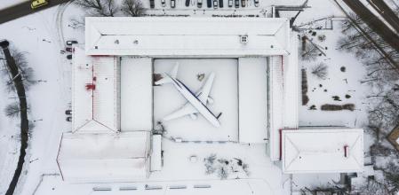 El enclave ruso de Kaliningrado cuenta con numerosos aeródromos (en la imagen uno de ellos). Varios son de uso militar.