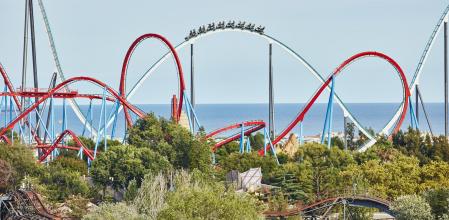 El Club Vanguardia te ofrece descuentos exclusivos en varios parques de atracciones y acuáticos, como PortAventura Park