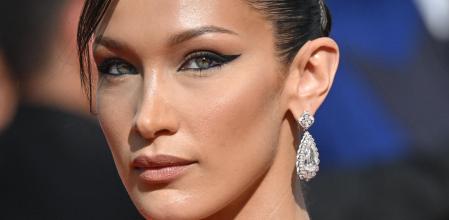Bella Hadid con el maquillaje 'foxy eye', uno de sus favoritos para una mirada felina