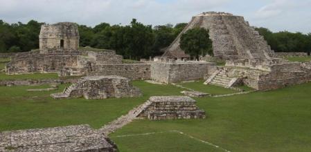 Ruinas del centro monumental de Mayapán