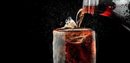 Los refrescos sin azúcar presentan un sabor dulce gracias a los edulcorantes