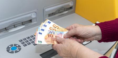 La subida de tipos encarecerá los préstamos bancarios pero favorecerá a los ahorradores
