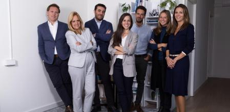 El equipo de la gestora Asabys, liderado por Josep Lluís Sanfeliu y Clara Campàs