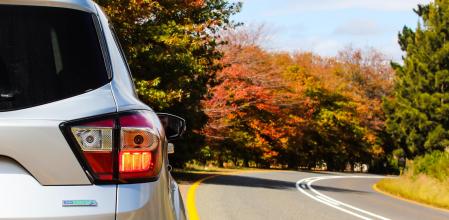 La lluvia, el frío y la niebla propias del otoño obligan a tomar precauciones y a realizar una puesta a punto del coche.