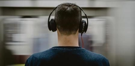 Un informe encuentra disruptores endocrinos en auriculares