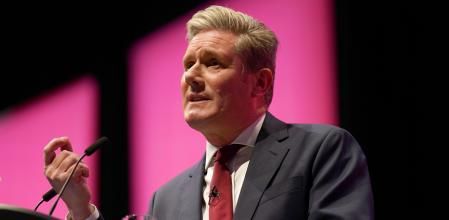 Keir Starmer confía en aprovechar el giro a la derecha de Liz Truss para ganar las próximas elecciones