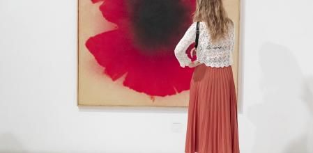 Un aspecto de la galería Joan Prats, con pinturas de José María Sicilia y Fernando Prats