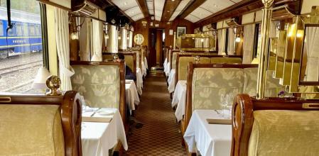 Uno de los vagones restaurantes del Hiram Bingham.