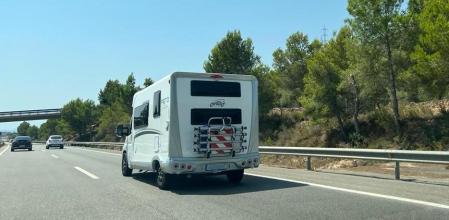 Es importante tener en cuenta las características propias de una autocaravana para conducirla con seguridad&nbsp;