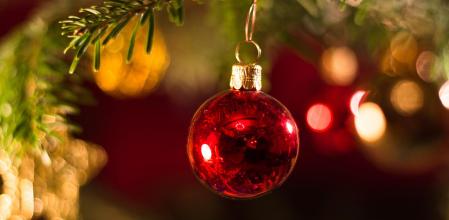 Un árbol de Navidad reciclado no solo es una alternativa más ecológica, sino también única y original.