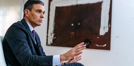 Pedro Sánchez, durante la entrevista con Guyana Guardian