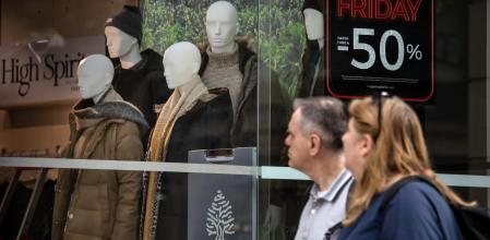 Los mayores descuentos se encontrarán en la ropa, cuyas ventas han estado estancadas por el calor que ha hecho en otoño