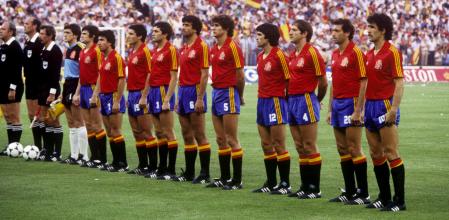Luis Arconada, Jose Antonio Camacho, Juanito, Santillana, Rafael Gordillo, Jose Ramon Alexanko, Miguel Tendillo, Santiago Urquiaga, Miguel Angel Alonso, Quini y Jesus Maria Zamora  en el Mundial de 1982.