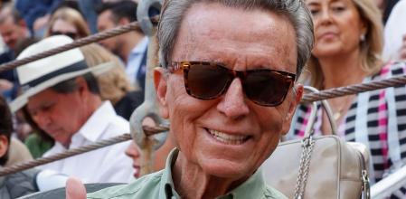 El torero Jose Ortega Cano presenciando un festejo taurino perteneciente a la Feria de Otoño 2022