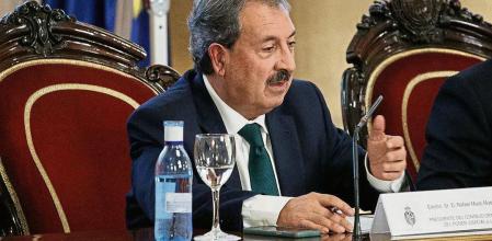 El presidente del Consejo General del Poder Judicial, Rafael Mozo, interviene durante el VIII Congreso del Observatorio contra la Violencia Doméstica y de Género, en el Senado, a 17 de noviembre de 2022, en Madrid (España). El VIII Congreso del Observatorio contra la Violencia Doméstica y de Género está organizado por el Consejo General del Poder Judicial, con la colaboración del Ministerio de Justicia, el Ministerio de Igualdad, la Fiscalía General del Estado y el Consejo General de la Abogacía Española aborda durante sus dos jornadas, hoy y mañana, 18 de noviembre, cuestiones como la coordinación entre instituciones, el papel de la sociedad civil, la respuesta especializada frente a las diversas manifestaciones de la violencia de género, las novedades legislativas en relación con la protección conjunta de las madres y sus hijos e hijas o la extensión de las medidas de protección en todas sus vertientes 17 NOVIEMBRE 2022;SENADO;VIOLENCIA DOMESTICA;VIOLENCIA DE GENERO;CONGRESO;MUJER Alejandro Martínez Vélez / Europa Press 17/11/2022