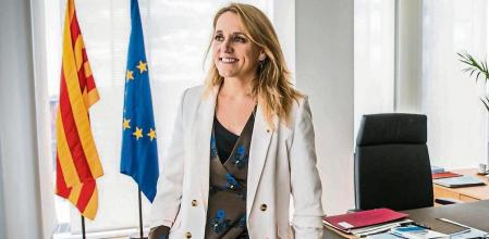 16 - 12 - 2022 / Barcelona / Entrevista a la consellera d'Economia Natàlia Mas al departament d'economia / Foto: Llibert Teixidó - Despacho de la conselleria