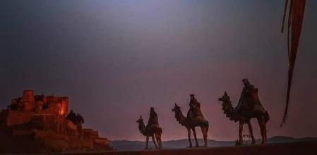 Los Reyes Magos dirigiéndose al castillo de Cardona.