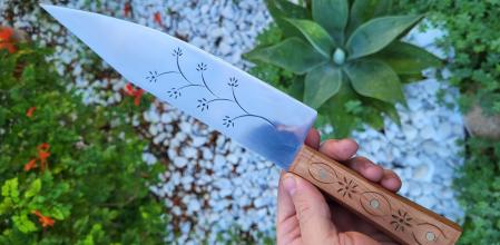 Uno de los cuchillos tradicionales creados por Xicu Rocha