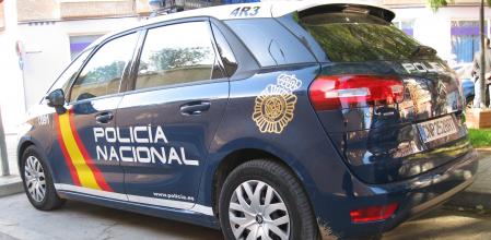 Vehículo de la Policía Nacional.