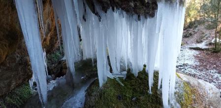 Carámbanos en la Font de la Blada.