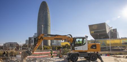 INICIO DE LAS OBRAS DE URBANIZACIÓN DE LA PARTE CENTRAL DE LA PLAÇA DE GLÒRIES