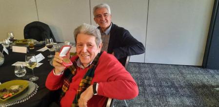 Jorge Herralde, con la medalla de oro de la Fundación Formentor, y Basilio Baltasar