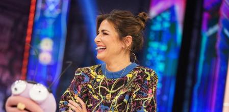 Nuria Roca con el jersey de Desigual en la tertulia de actualidad de 'El Hormiguero'