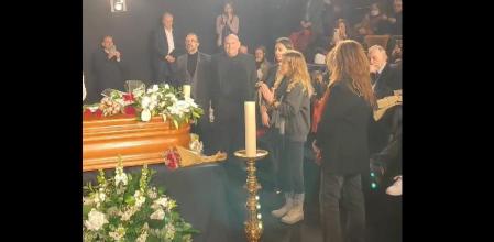 La cantante Jeanette dedica 