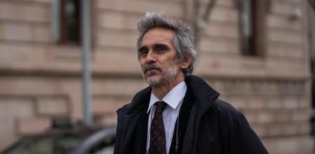 El letrado Cristóbal Martell en la sede del Tribunal Superior de Justícia de Catalunya
