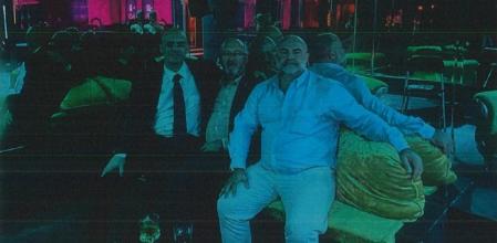 El sumario del caso Mediador está repleto de fotografías de los miembros de la trama en comidas y fiestas