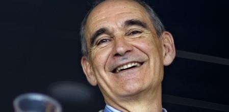 BARCELONA 27 09 2011 ES DE IZQ A DCHA  TAKASHI ASANO EXPERTO MUNDIAL EN EL TRATAMIENTO Y USO EFICIENTE DEL AGUA Y RAFAEL MUJERIEGO SAHUQUILLO  CATEDRATICO DE INGENIERIA AMBIENTAL DE LA UNIVERSIDAD POLITECNICA DE CATAUNYA FOTOGRAFIADOS EN EL CENTRO DE CONVENCIONES INTERNACIONAL DE BCN FOTO LAURA GUERRERO