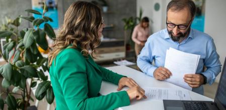 ¿Merece la pena contratar productos del banco para rebajar el interés de mi hipoteca?