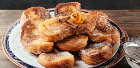 Las torrijas son un dulce tradicional de la Semana Santa