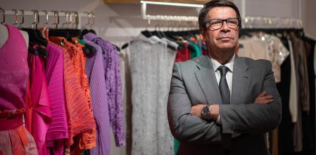 Paco Sánchez, en las oficinas centrales de Lola Casademunt, en Cardedéu