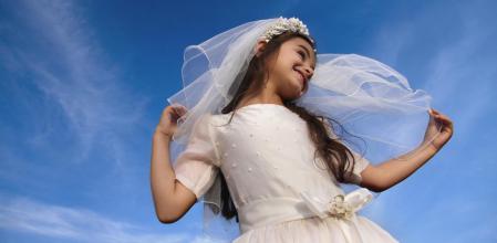 10 regalos de comunión que te convertirán el familiar más enrollado: una Playstation 5 o un reloj Tous