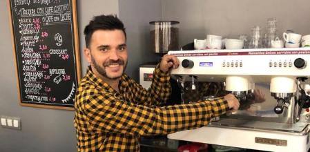 Jesús Soriano, el camarero valenciano detrás de la cuenta @SoyCamarero