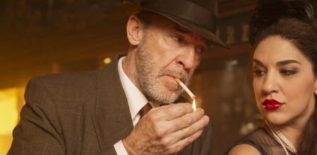 Durante décadas, el hábito de fumar ha ido asociado a atributos de glamour, libertad y sensualidad