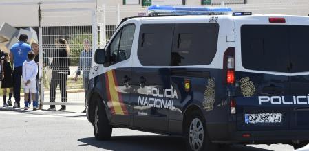 Una furgoneta de la Policía Nacional