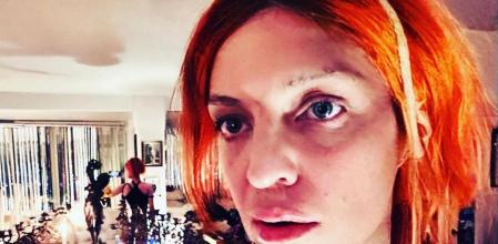 Camilo Blanes se ha presentado como Sheila en redes sociales.