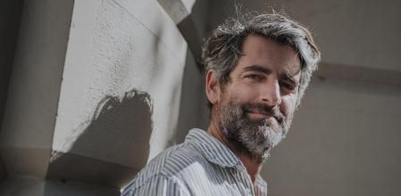 El músico de Sant Feliu de Llobregat ha forjado una carrera que nació con 'Jo mai mai'