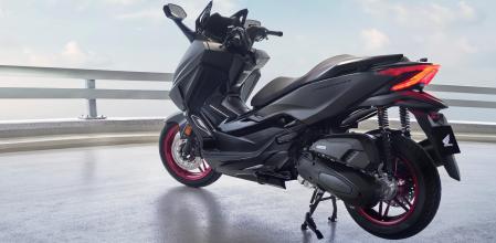 Del renovado equipamiento, destaca la instrumentación rediseñada con pantalla LCD&nbsp;