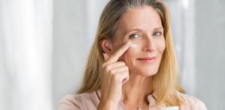 Cremas antiarrugas con retinol para conseguir una piel más tersa y joven.