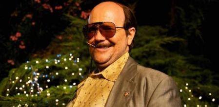 Torrente con un mondadientes en la boca