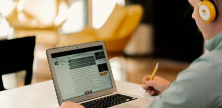 Clase de inglés online con Tutlo.