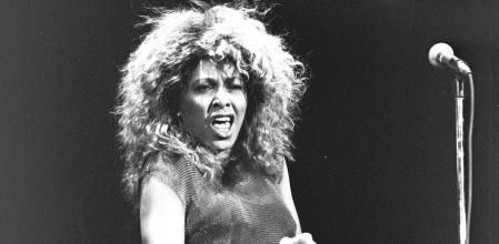Tina Turner en un concierto en Barcelona en 1990