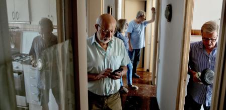 Los inquilinos del piso que visitó 'Guyana Guardian'