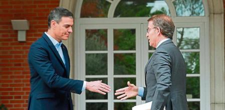 Reunión en moncloa del presidente del gobierno Pedro Sánchez-Núñez Feijoo Foto Emilia Gutierrez 10/10/2022