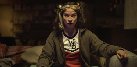 Annie Murphy en el episodio 'Joan is awful'.